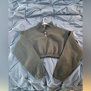 Anwnd Black Cropped Sweatshirt, Sz M